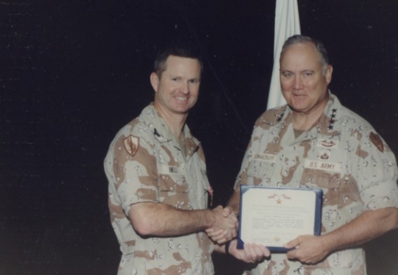 volunteers-group-img